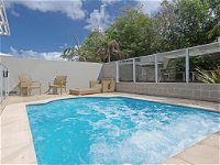516 'Oaks Pacific Blue' 265 Sandy Point Road- private pool aircon WIFI