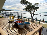 6 'SHOAL TOWERS' 11 SHOAL BAY RD - STUNNING WATER VIEWS  PERFECT LOCATION - Accommodation Bookings