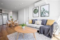 61 Boutique one-bedroom Boxhill Central Mall - Accommodation Airlie Beach