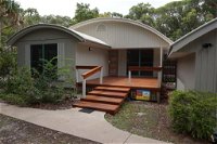 7 Belle Court - Rainbow Shores Huge Beach House Ducted Air Con Pets Welcome