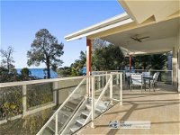 8 Broadwater Court Cowes - Accommodation Sunshine Coast