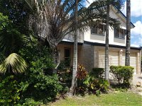 8 Hakea Place - Family Home on a Quiet Street Close to Beach  Shops Pet Friendly - Accommodation Hamilton Island