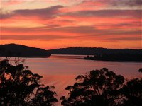 A Lakehouse Escape - Accommodation Tasmania