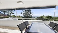 A Stylish Apartment with Noosa Views - Unit 6 Yaringa 29 Noosa Drive - Accommodation Cooktown