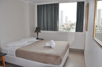 Accommodation Sydney City Centre - Hyde Park Plaza 3 bedroom 1 bathroom Apartment - Hotel QLD
