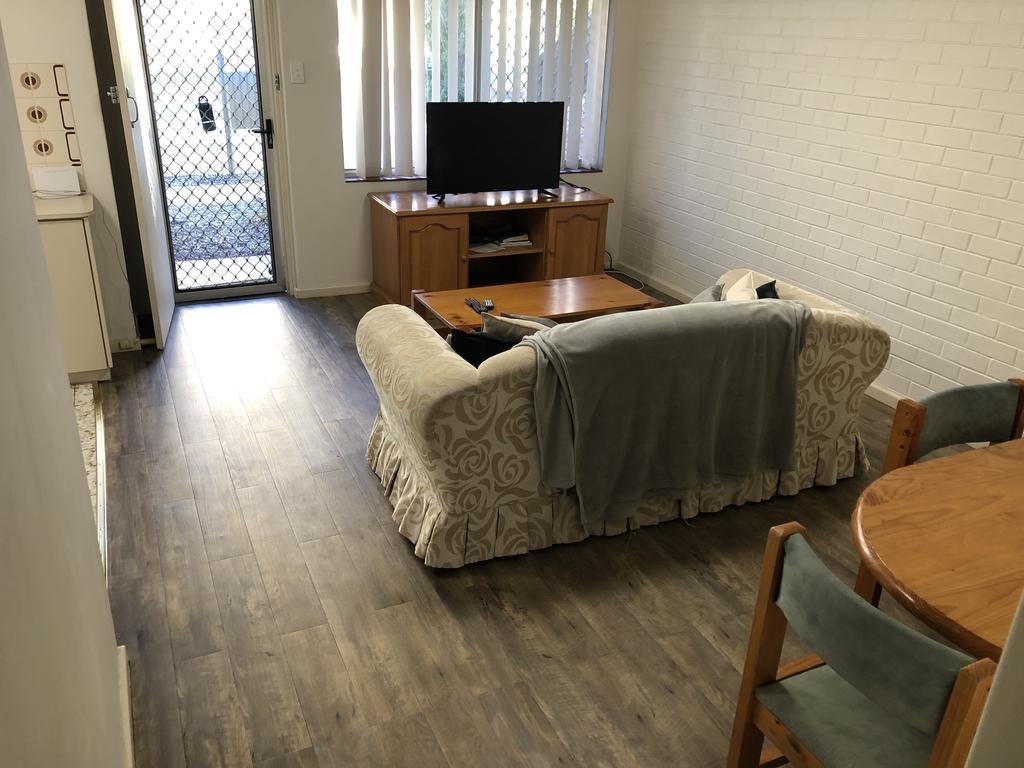 Affordable Comfortable Inglewood Apartment+Pool - Tourism Search 1