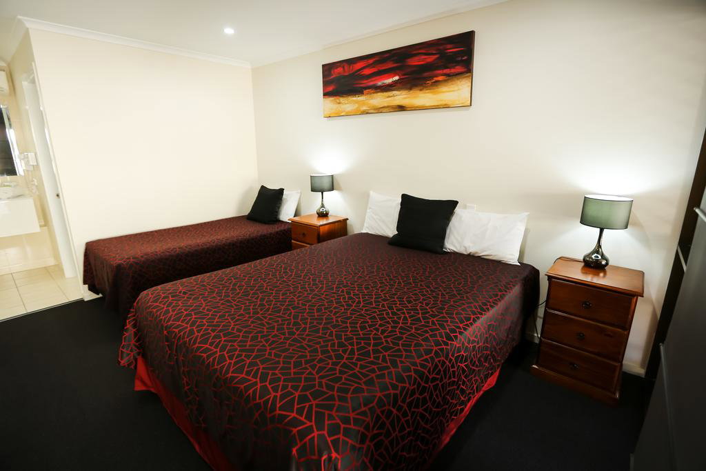 South Gladstone QLD Accommodation Burleigh