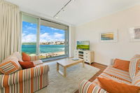 Apartment Bondi Heaven - Schoolies Week Accommodation