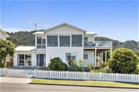 Art House - Accommodation Coffs Harbour