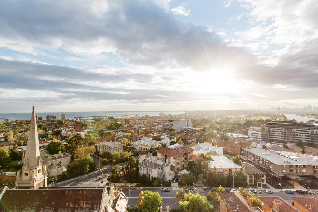 Ascent Apartment With Ocean Views By Ready Set Host - thumb 2