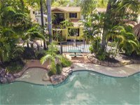 Ashmore Palms Holiday Village - Accommodation Resorts