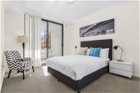 Book Liverpool Accommodation Vacations  Tweed Heads Accommodation