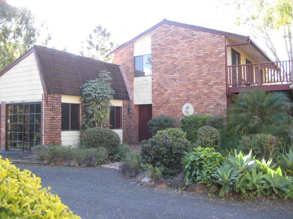 Book Barellan Point Accommodation Vacations  Tweed Heads Accommodation
