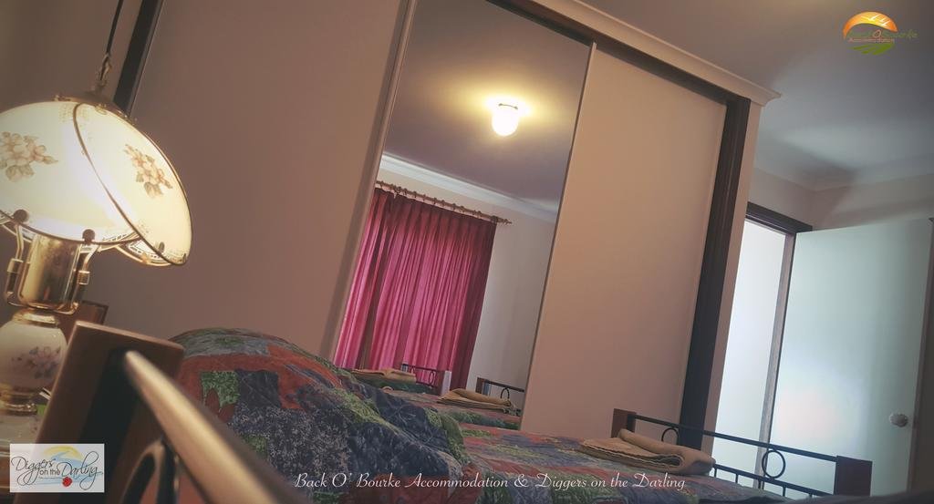 Book North Bourke Accommodation Vacations  Tweed Heads Accommodation