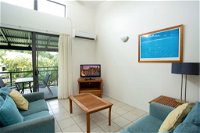 Baden 86 - Rainbow Shores Walk To Beach Top Floor Air conditioned Unit - Accommodation Brisbane