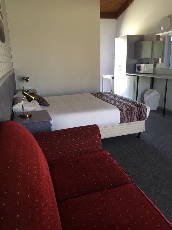 Tocumwal NSW Accommodation BNB