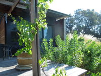 Beach Side Garden Apartment - Victoria Tourism