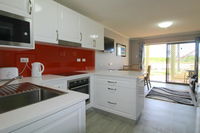 Beachfront 2 25 Willow Street - Accommodation Yamba