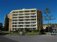 Beachpoint Unit 101 28 North Street - Accommodation Airlie Beach