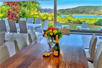 Bella Vista East 3 Luxury Ocean Views Large Flat Grassed Area And Buggy - Tourism Cairns