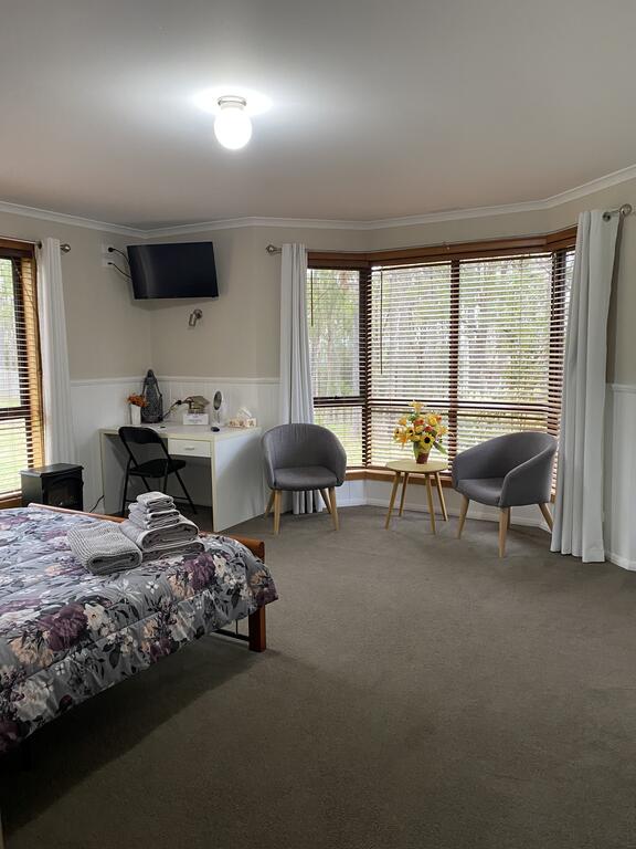 Tarleton TAS Accommodation Noosa