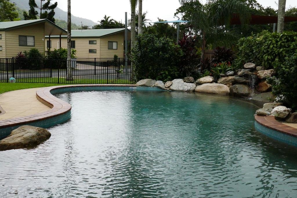 Redlynch QLD Accommodation Airlie Beach