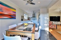 Blairgowrie Contemporary Beach Retreat - Foster Accommodation