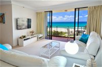 Blue Ocean Apartment - Accommodation Airlie Beach