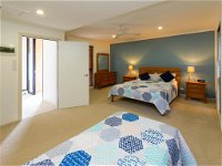 Blue Water Retreat - Downstairs - Accommodation NSW