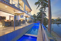 Blue Waters Retreat - Tourism Brisbane