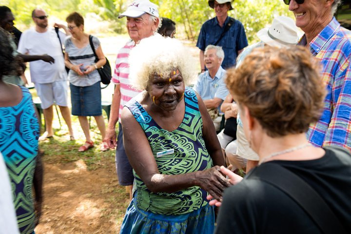Tiwi Islands Cultural Experience from Darwin Including Ferry