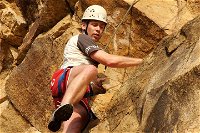 Rock Climbing at the Kangaroo Point Cliffs in Brisbane - Accommodation Port Hedland