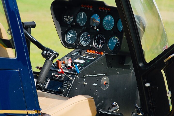 Private 30 minute Helicopter Pilot Experience in Brisbane