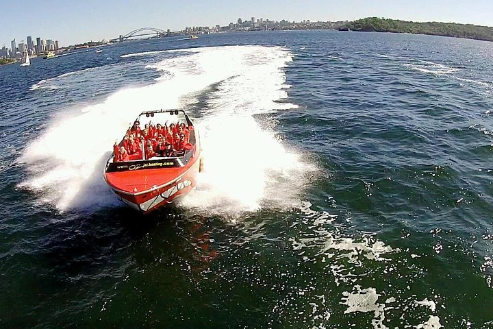 Sydney Harbour Jet Boat Thrill Ride 30 Minutes