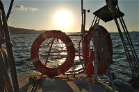 Townsville Small Group Early Morning Sailing Cruise Boat Tour Charter Hire - Geraldton Accommodation
