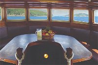 2 Night Whitsunday Islands Cruise on New Horizon from Airlie Beach - Accommodation Tasmania