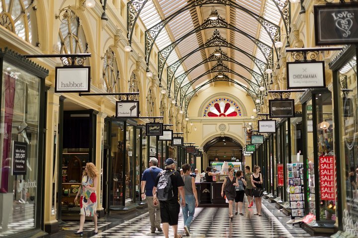 Half Day Small Group Guided Shopping Tour in Melbourne