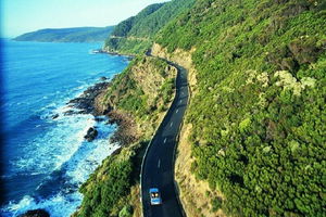 Melbourne Super Saver: Great Ocean Road + Mornington Peninsula + attraction pass