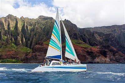 Na Pali Coast Kauai Snorkel and Sail