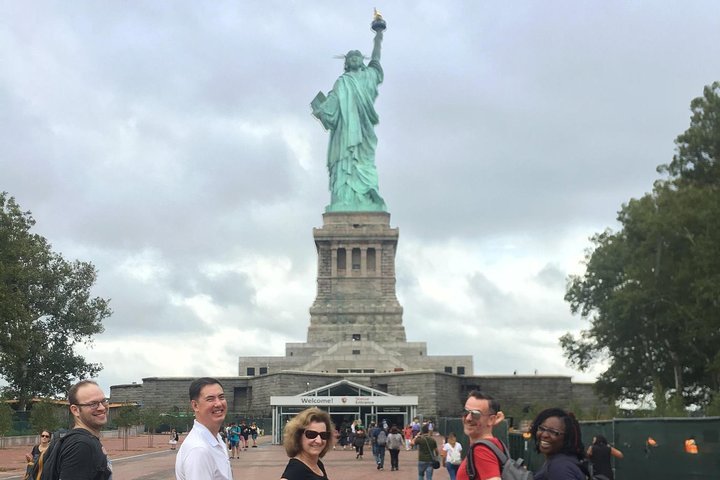 Choose Your Access Statue of Liberty and Ellis Island Small-Group Tour - Accommodation Dallas