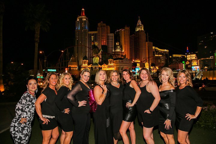 Las Vegas Photo Tour by Luxurious Vehicle - Accommodation Los Angeles