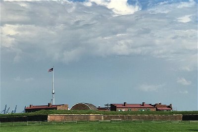 Baltimore City & Fort McHenry Private Tours/ with local guide & luxury car