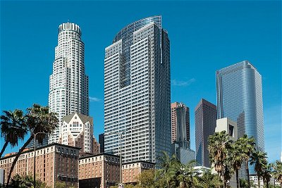 Los Angeles Area Private Transfer To Downtown Los Angeles.