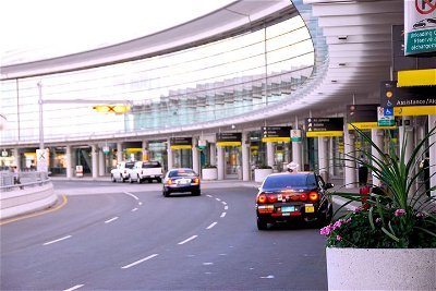 Private Airport SUV VIP Transfer from or to SFO to Marin County