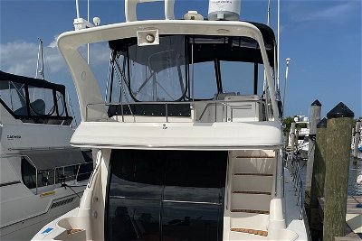Luxurious Miami Yacht Rental