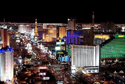 Private One Way Transfer from McCarran Airport to Las Vegas Strip Hotels by SUV