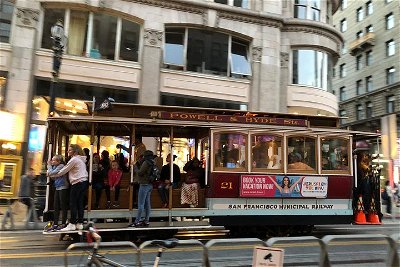 Make the Most of SF in One Day: Small Group Walking Tour w Cable Car