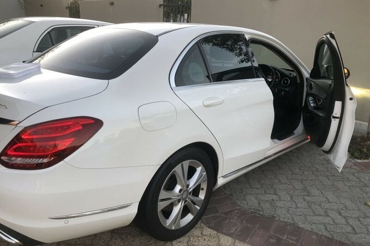 Full-Day Cape Town Private Transfers and Chauffeur Services - Tourism Africa