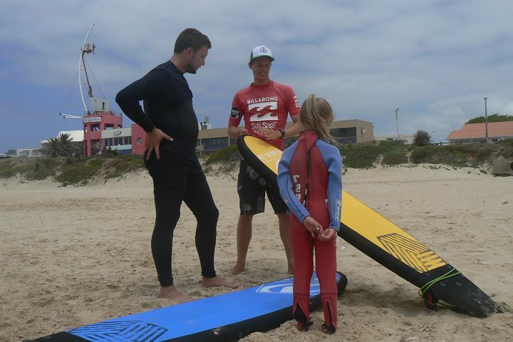 Beginner Group Surf Lesson At Jeffrey's Bay - thumb 2