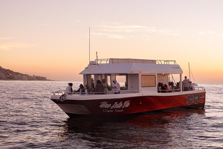Sunset Boat Cruise Cape Town - Tourism Africa